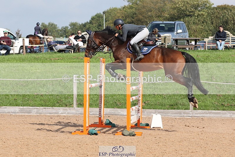 230915A-112621-01752 - Cls 2 Snr Foxhunter