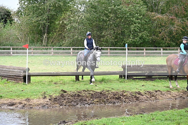 WJ6_5603 - Time at Photographer 12:31 to 12:40