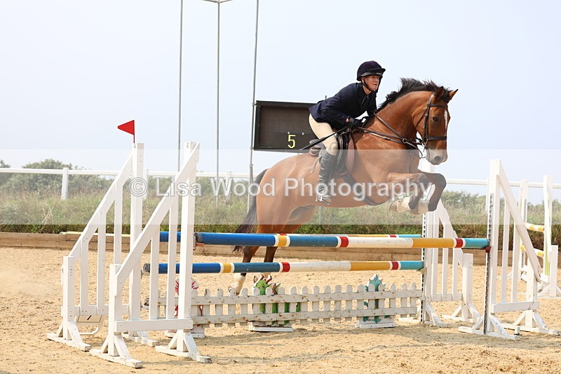 3E7A2269 - Class 7: Senior 1.05m