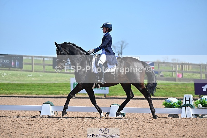 250405-122516-10633 - 174-Sarah.Khairallah-Ilowette