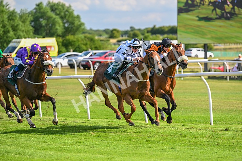 160725-Race 6-Bellarchi-9423 - Race 6