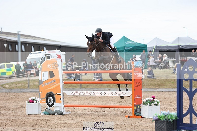 250719-180012-17654 - Cls 7, 3 Star Big Tour Break to End