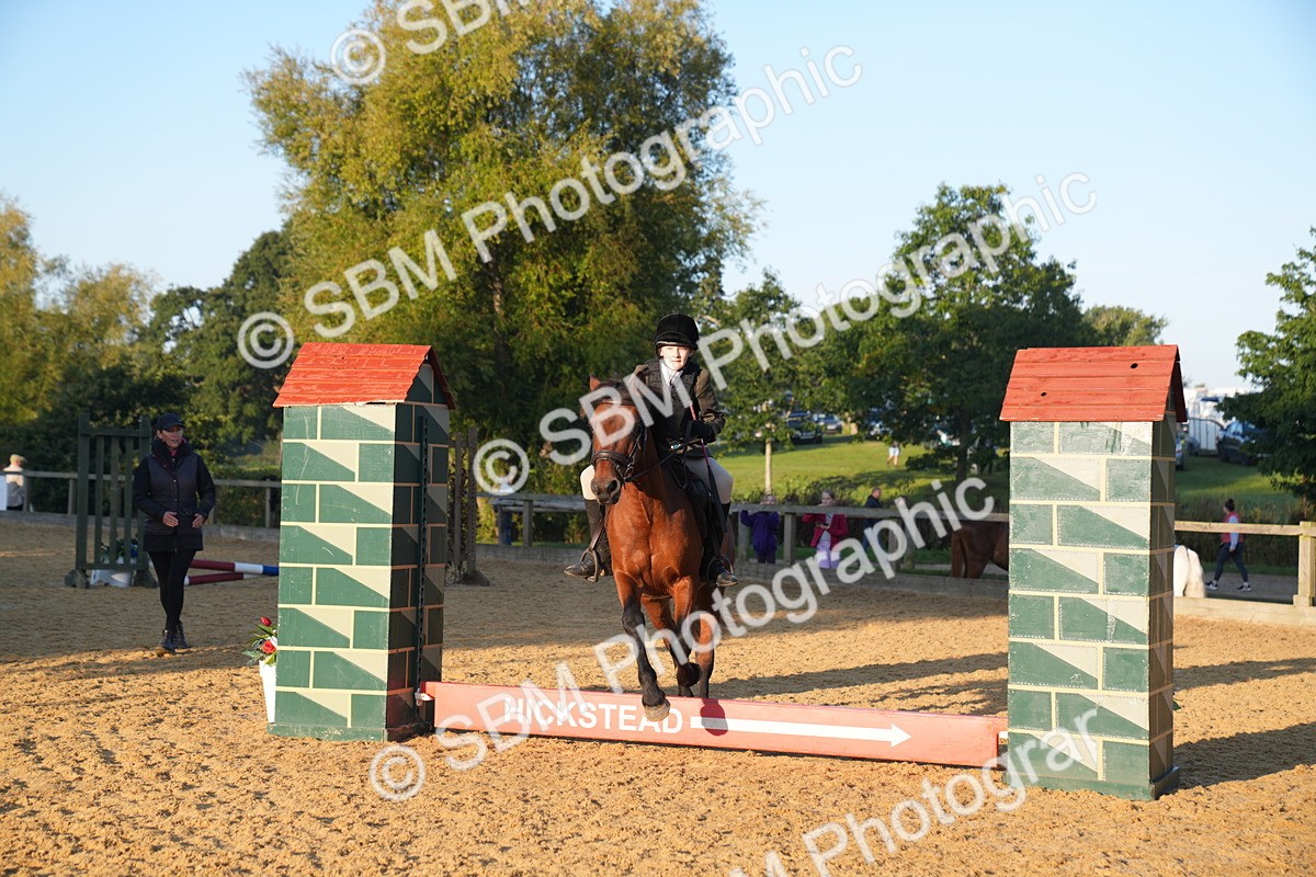 SBM_58870 - J63 - Minis Clear Round 30cm 40cm