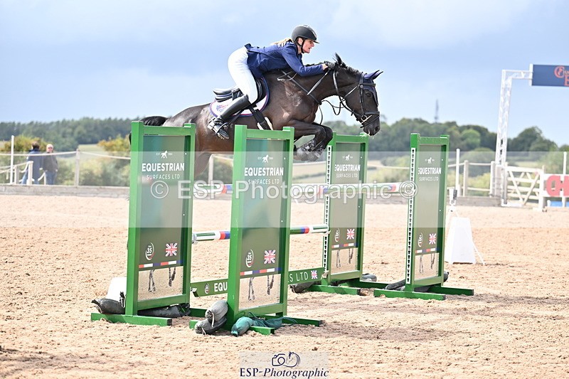 250827B-141515-00686 - Cls 6 Snr Fox 1.20m & Cls 7 1.30m