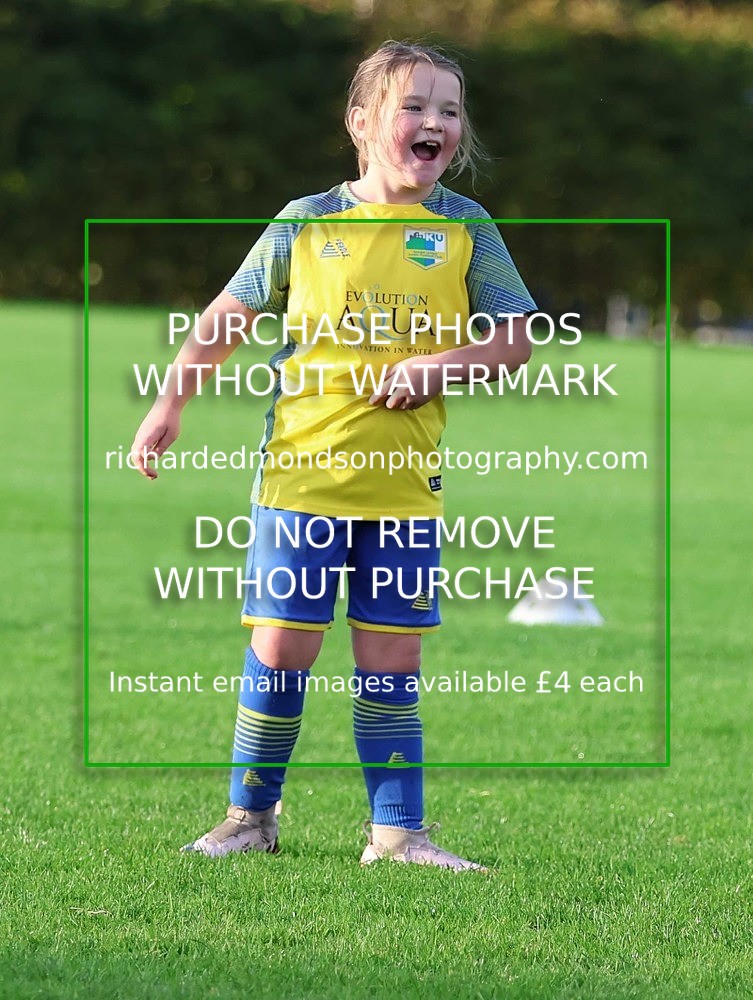 533A0524 - Kendal Utd Girls Under 8's (25/10/25)