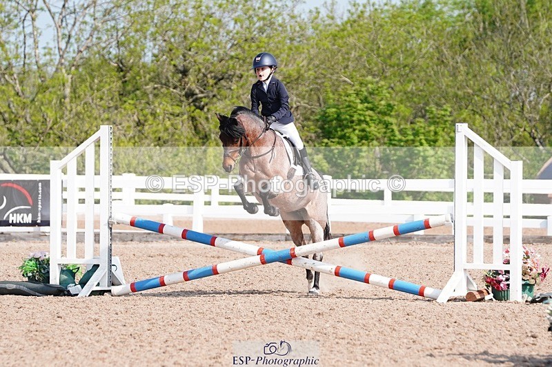250503-093324-00097 - Cls 16 Clear Round 40cm and 50cm