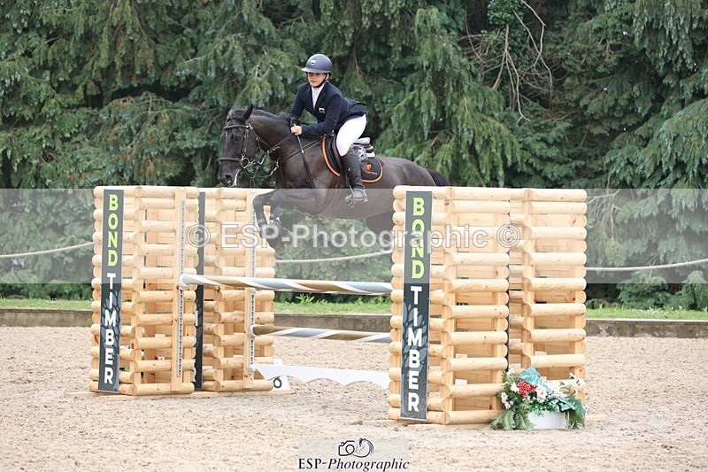 230618-102939-10151 - Cls 19 Pony Intro 1m