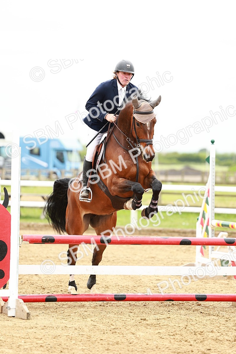 SBM_000243 - Class 2 - Senior British Novice - 90cm