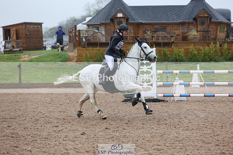 250418-140550-04778 - 221-Lauren.Greaves-EMERALD.LAD.II