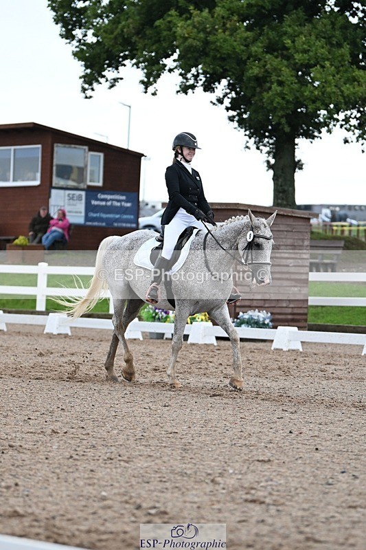 250907-125429-08471 - 009-Terri.EllawayTagula.Passion