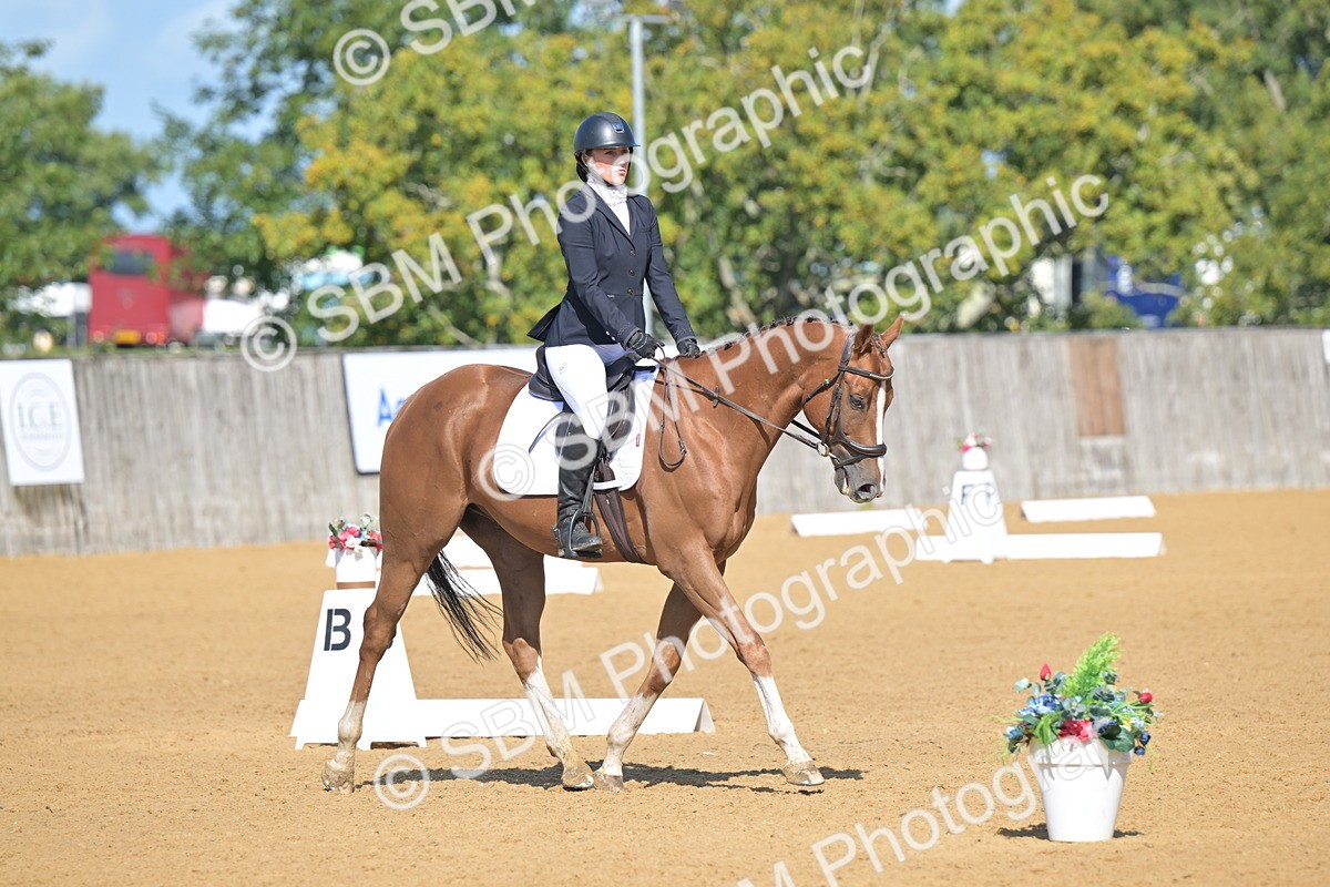 SBM_03990 - D2 - Small Tour Championship Intro 2