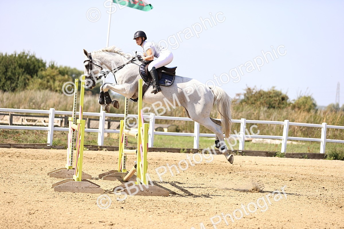 SBM_006967 - Class 13 - Senior Newcomers - 1.10m