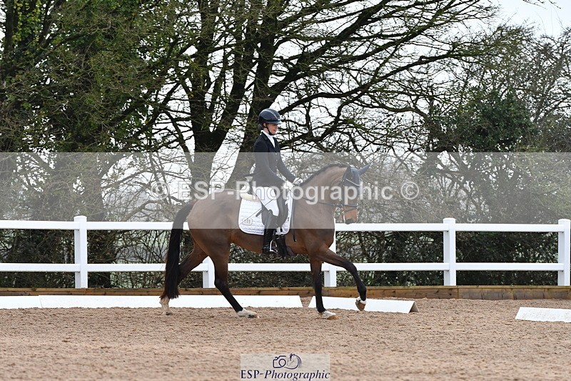 240121A-110438-00532 - Cls 5 Novice 37A