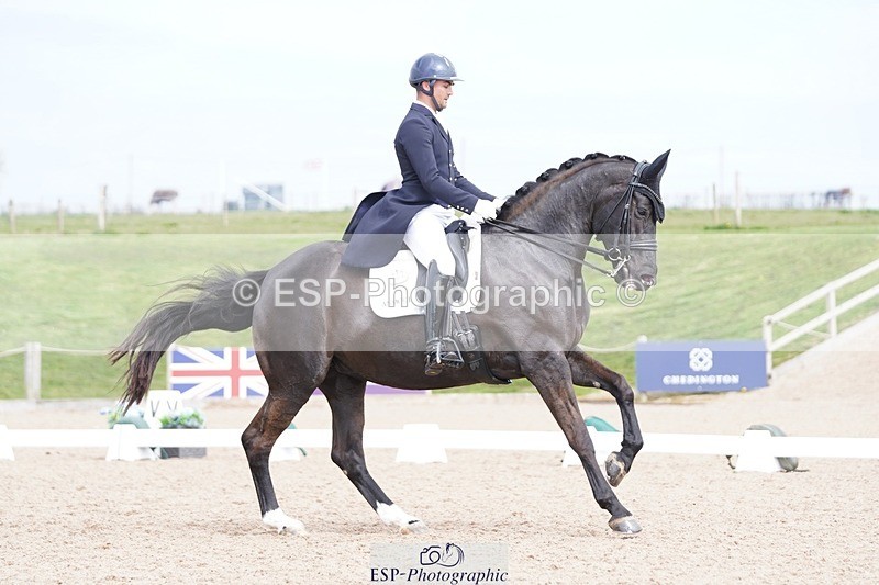 250403-141432-02885 - 022-Jezz.Palmer-Romanno.Weltino