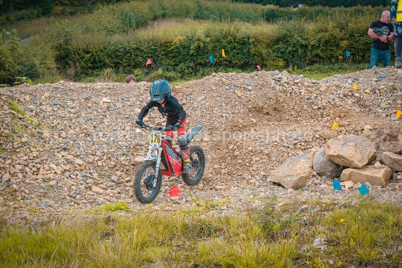 DSCF0158 - Ripon MC Trial 27/09- kids