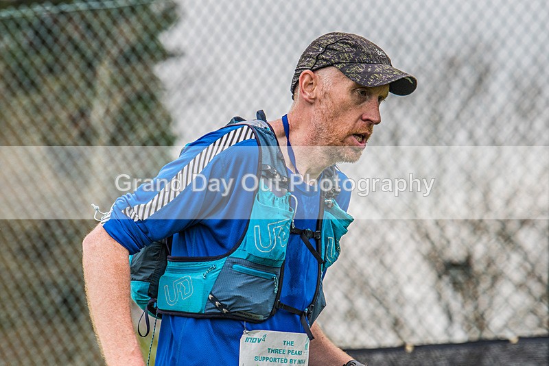 3 Peaks-2570 - The 3 Peaks Race - The Finish - Saturday 29th April 2023