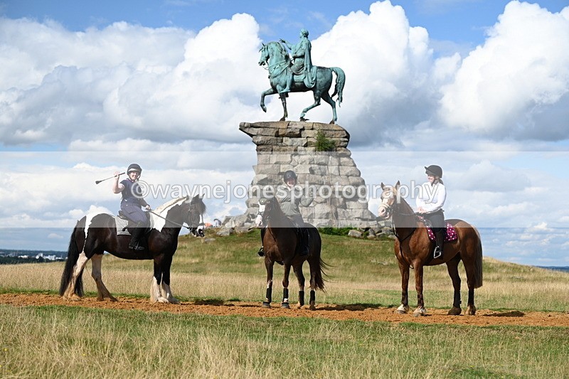 DSC_0257 - Time at Statue 15:58 to 16:05