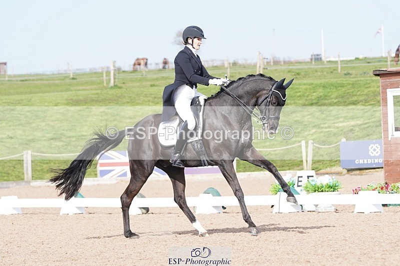 250404-160048-07612 - 153-Sara.Gallop-Rock.That.Tango