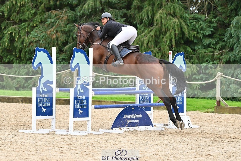 230930-165424-01455 - Cls 9 1m Club