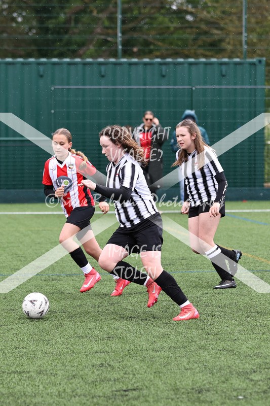 1DX31880 - Sat 6th U12 Girls