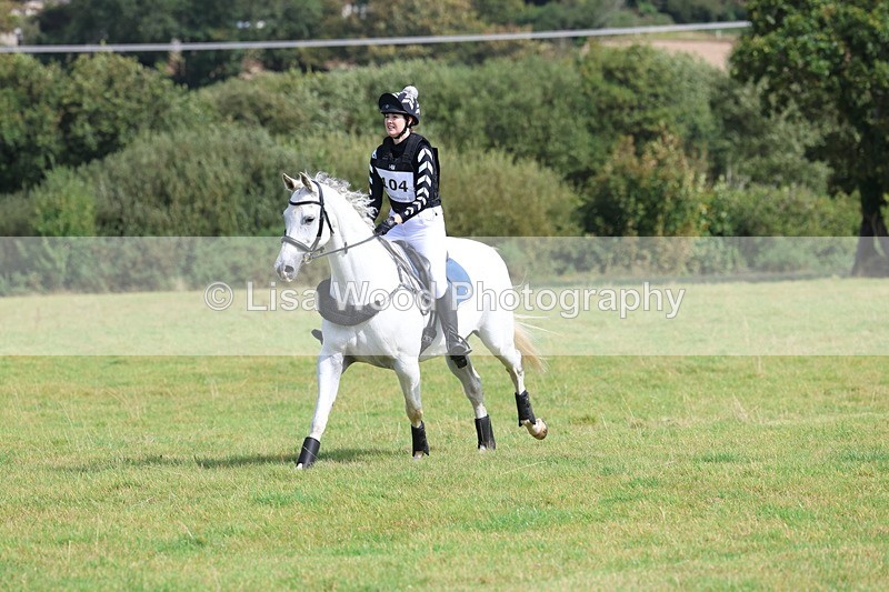 3E7A6453 - Class 1: Trebudannon Open: Pheasant Feeder