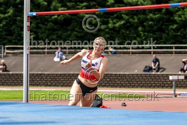 SIAB23-913850 - Field Female Set One