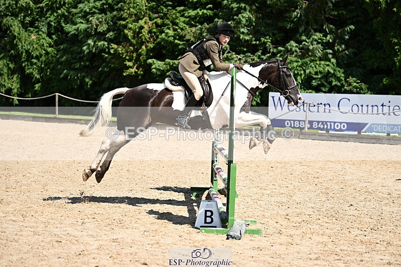 240824X-132934-28971 - 80cm Round 2 13.30 to 14.30