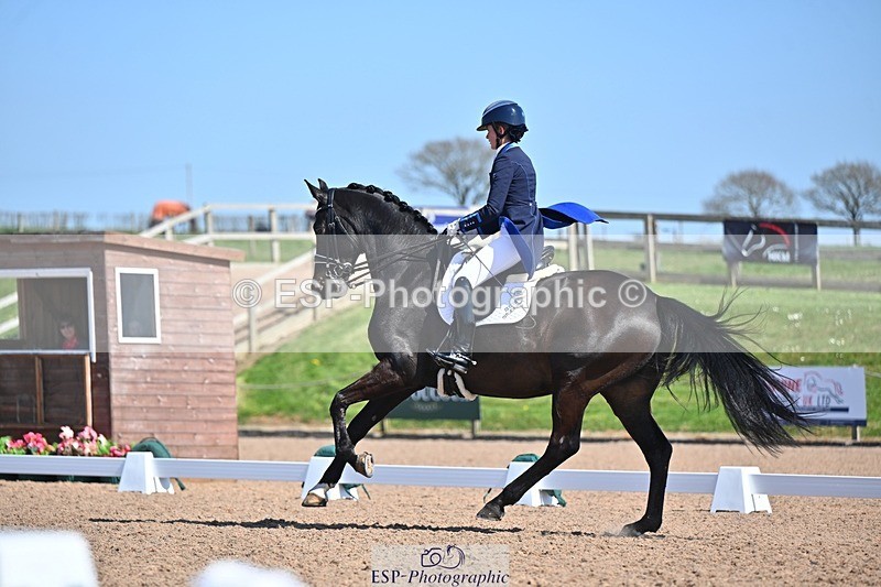 250405-122831-10657 - 174-Sarah.Khairallah-Ilowette