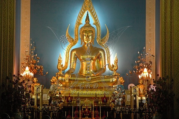 Budhist Temple - Bangkok,  Thailand - CULTURES