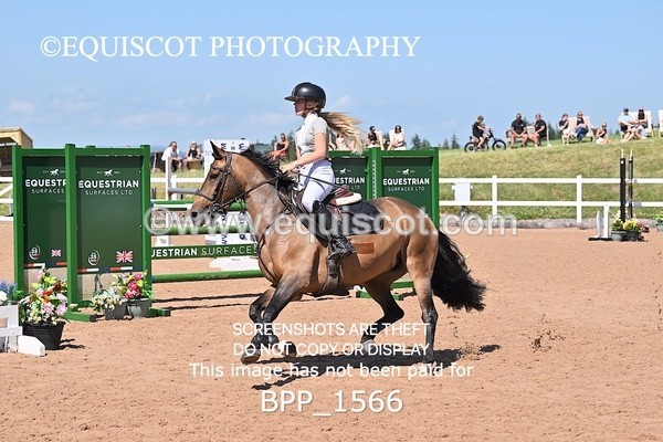 BPP_1566 - THU CLASS 3 Scottish Branch North West Junior Championship **Viewing/Selection class for 148 teams**
