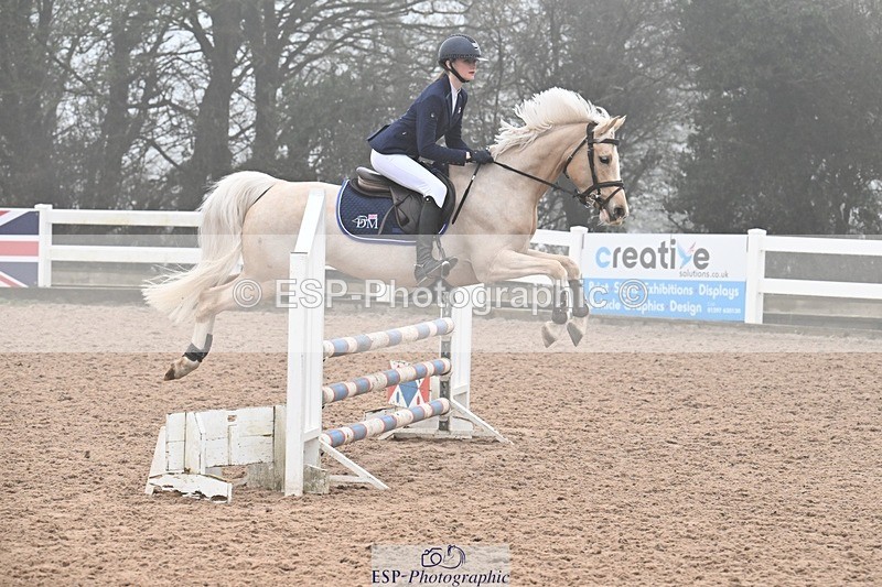 260308-142455-03214 - Cls 15 British Novice and 80cm