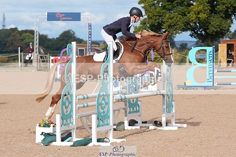250921-100105-02082 - Cls 4 Pony British Novice and 80cm