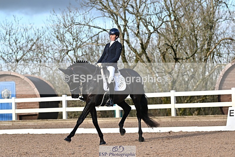 241214-114447-01442 - 151-Elder.Klatzko-Dynasty.Hit