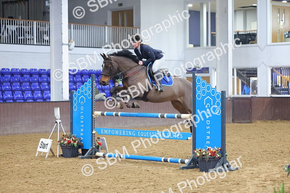 SBM_002045 - Class 15 - Senior Newcomers - First Round (1.10m)