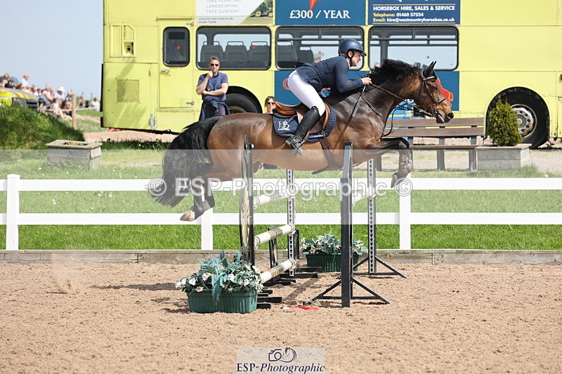 240510A-144037-07783 - Cls 17 1.05m National Am Quali