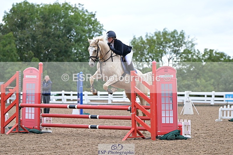 240925A-102607-00060 - Clear Round