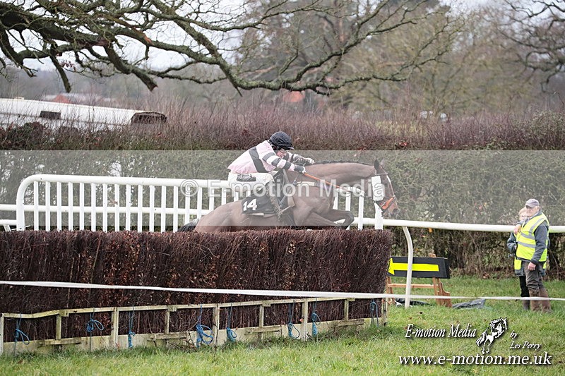 PtP 291224 725 - Harkaway Club PtP Chaddesley Corbett 29/12/24