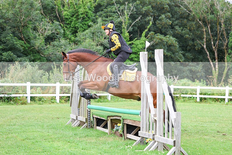 3E7A1060 - Class 4: 70cm Senior