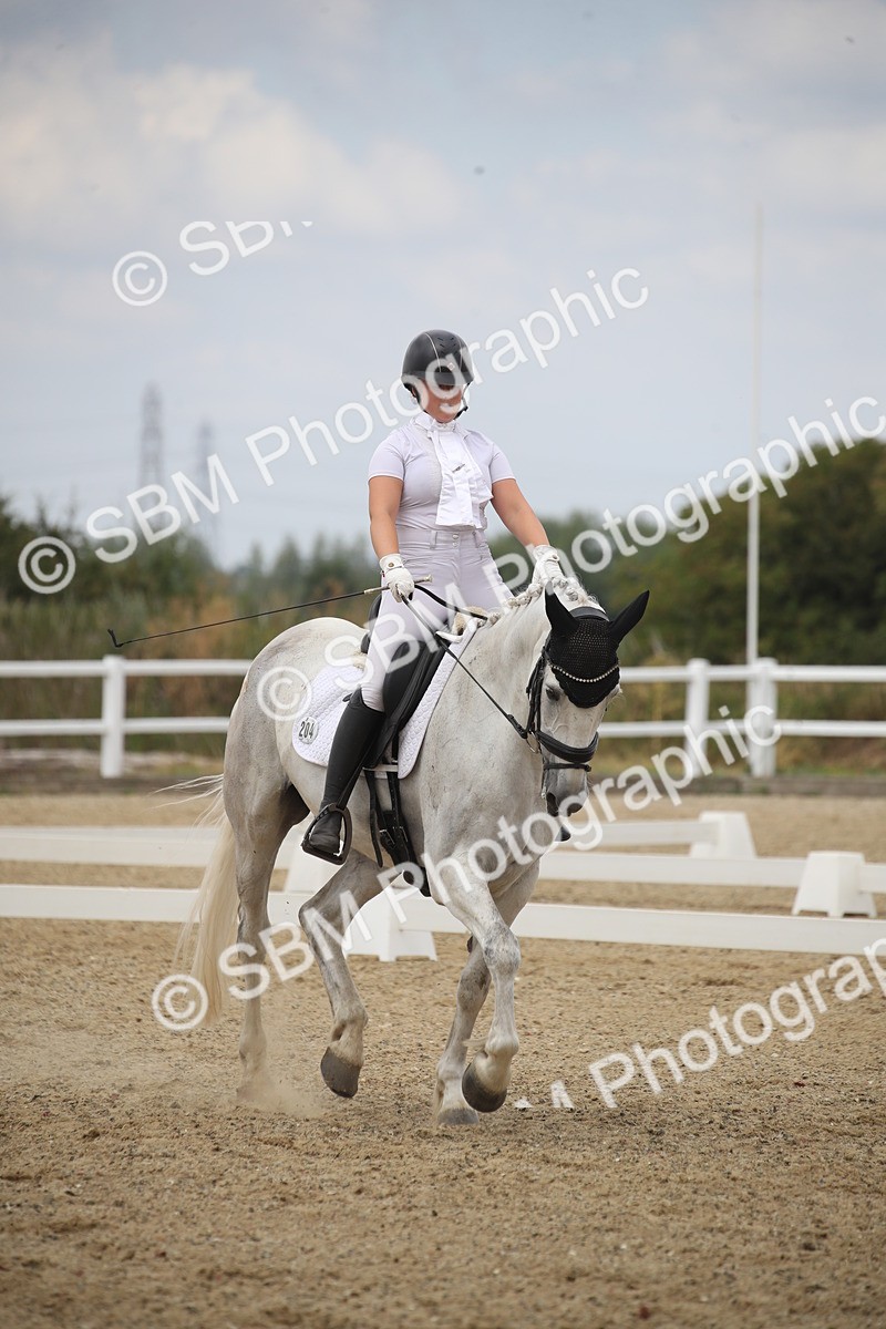 SBM_008888 - Novice 5 - 13.29-14.18