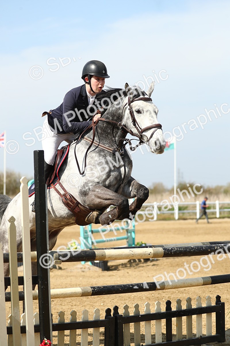SBM_002728 - Class 11 - Senior Foxhunter - 1.20m
