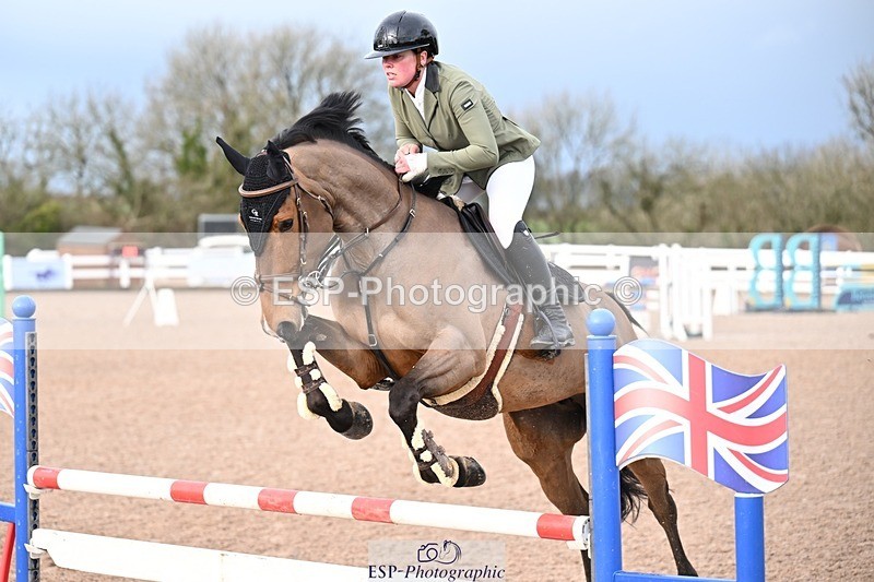 260128-132630-00556 - Snr Newcomers 1.10m