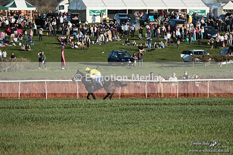 PtP 210326 1352 - VWH Cirencester Races 21/03/26