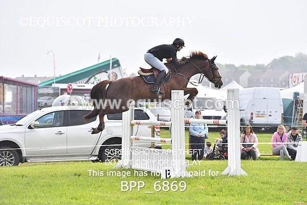 BPP_6869 - CLASS 3 RHS Fox Champ Qual (1.20m)