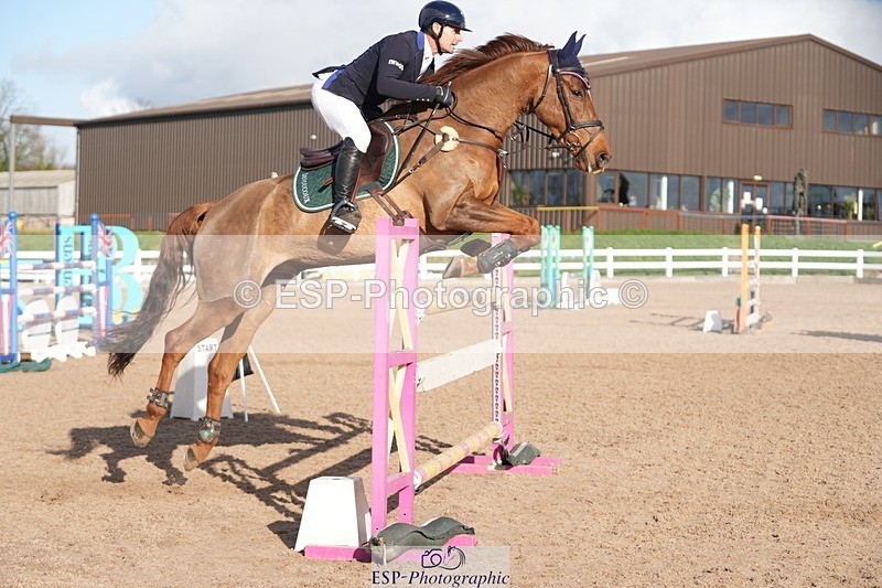 251108-131446-02678 - Cls 13 Foxhunter and 1.20m Open