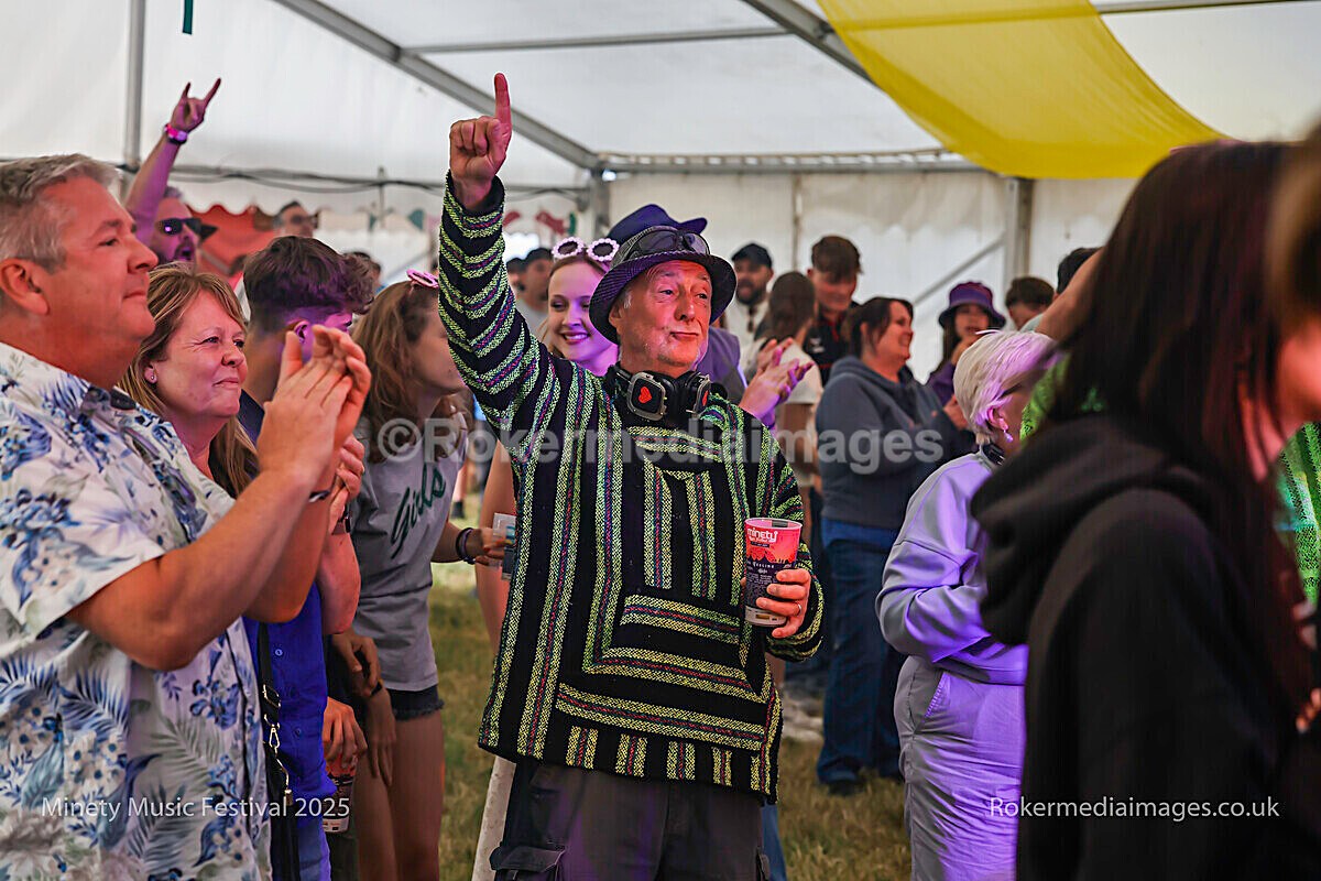 _MGL7545 - MINETY 2025