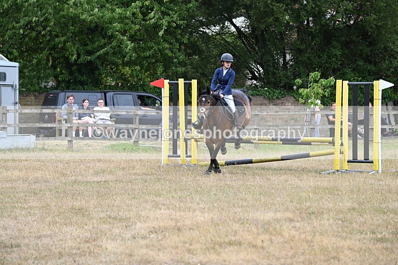 WJ6_0785 - Class 14 Intermediate Jumping 75cm