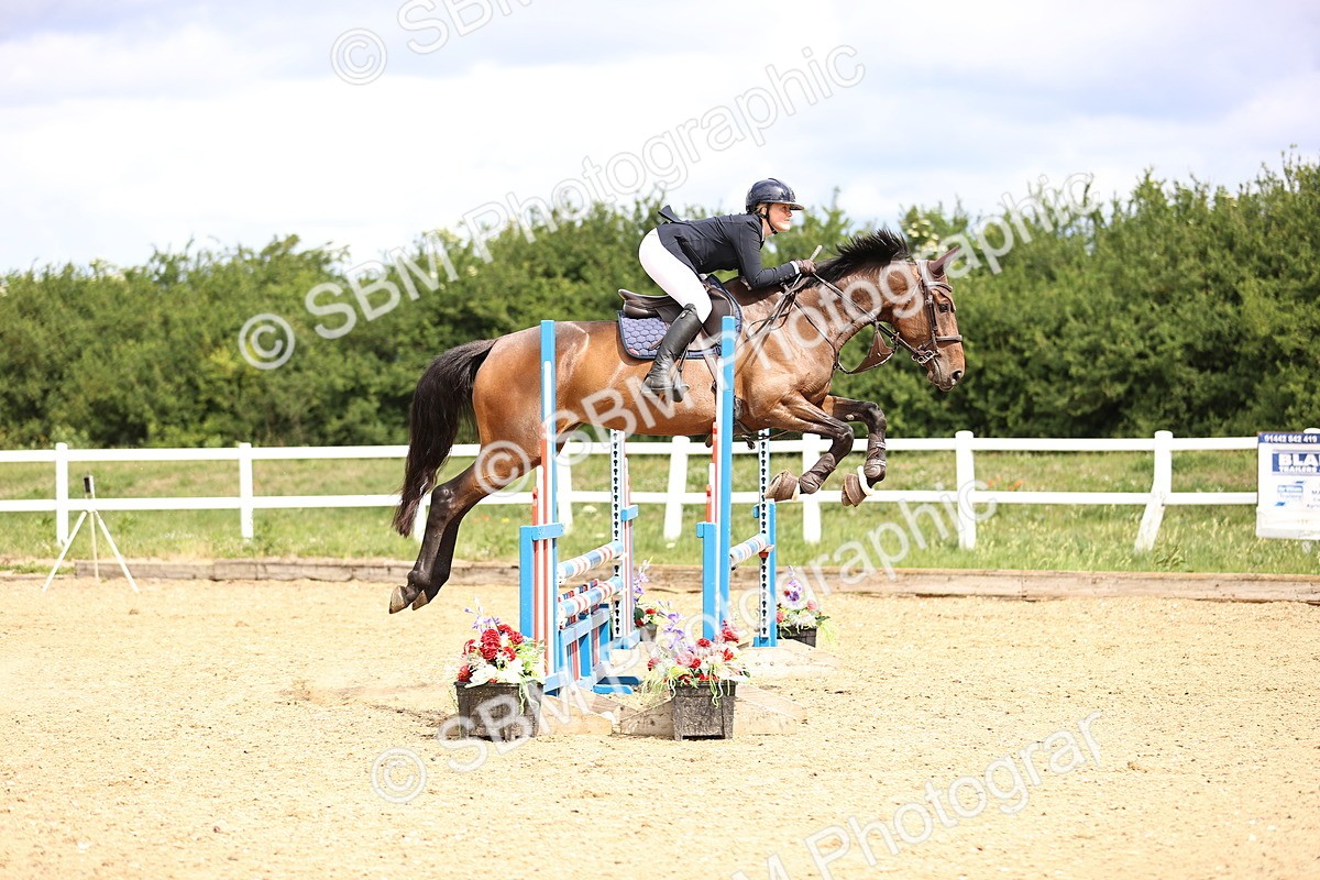 SBM_006421 - Class 16 - Senior British Novice - 90cm