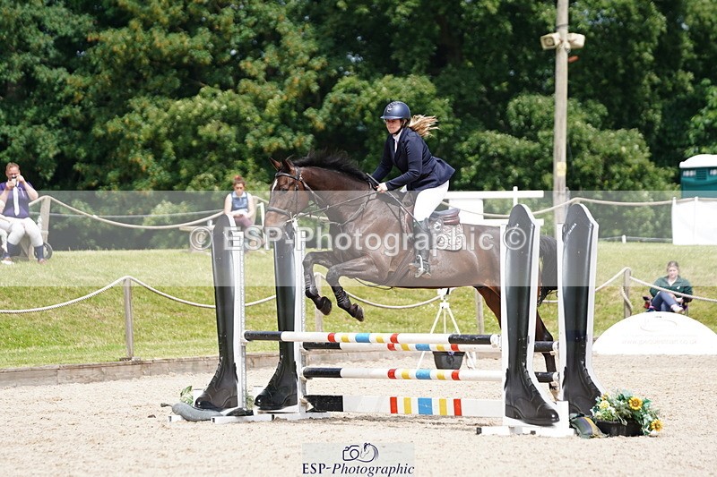 250613A-112006-01373 - Cls 10 British Novice and 90cm Open