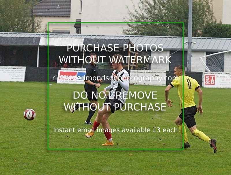 DSC02611 - Kendal Town v Yorkshire Amateurs (9/10/21)