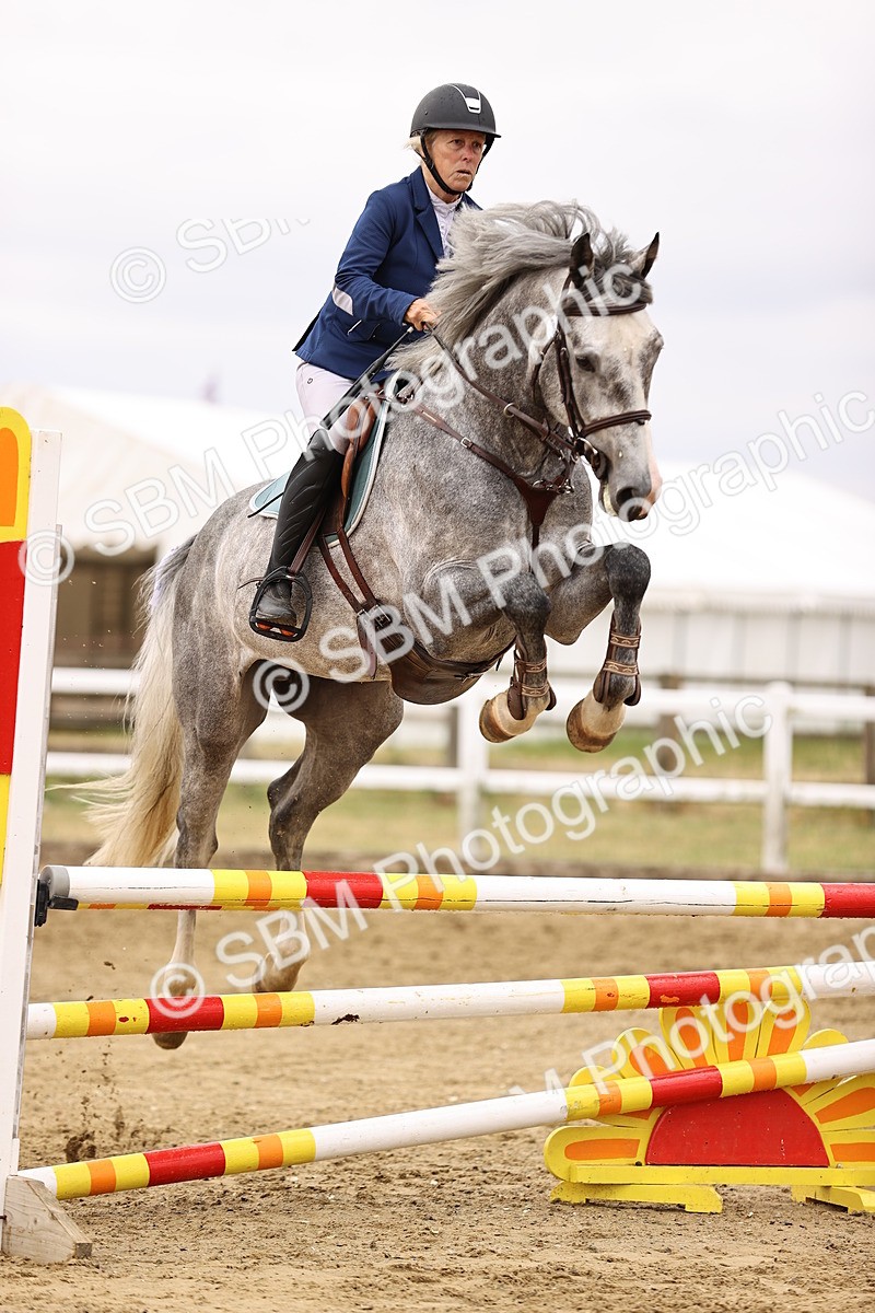 SBM_024727 - Class 9 - Senior British Novice - 90cm